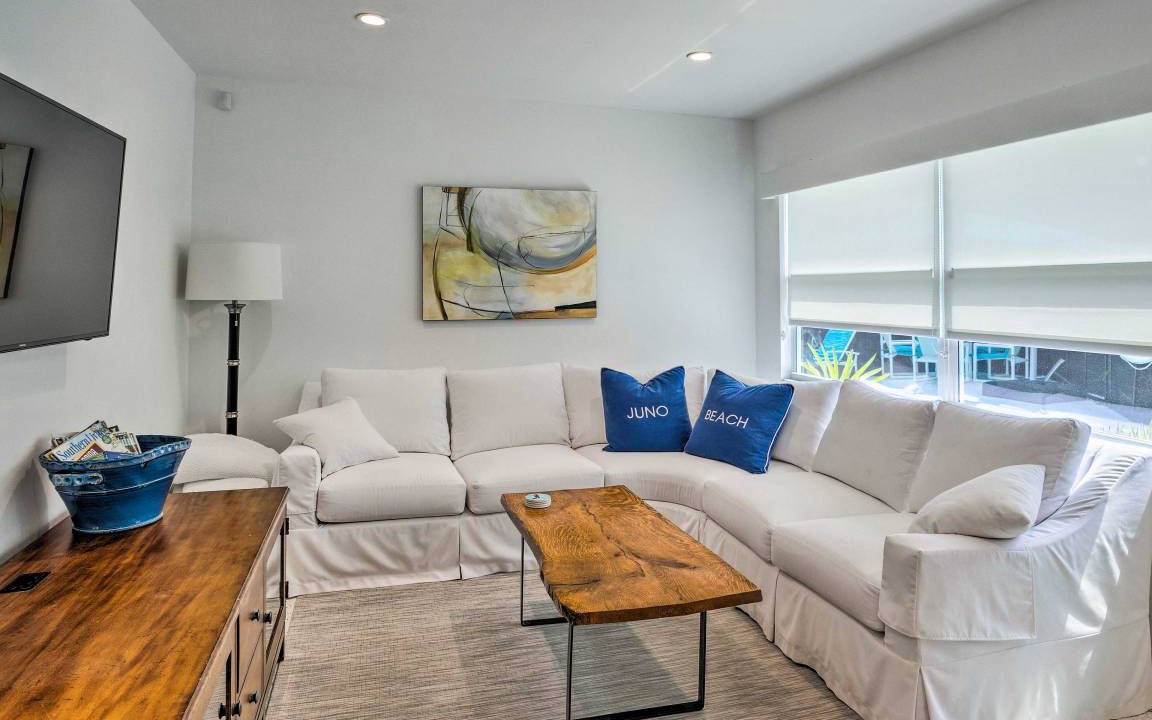 Juno Beach House | 148 m² House ∙ 3 bedrooms ∙ 6 guests