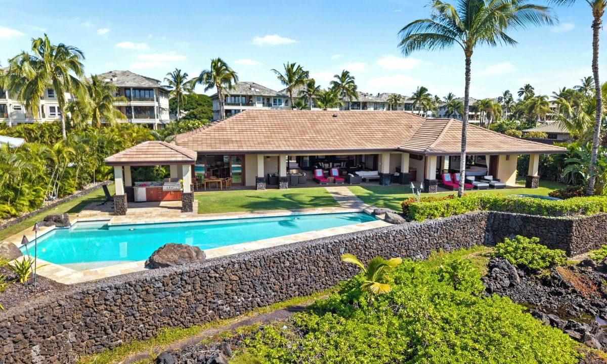 Waikoloa House | 4 BR Oceanfront Home with theater - Hilton Waikoloa Access Included