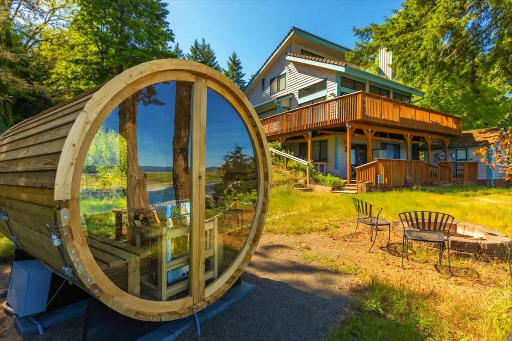 Brinnon House | 4BR Waterfront Home with Beach Access and Views