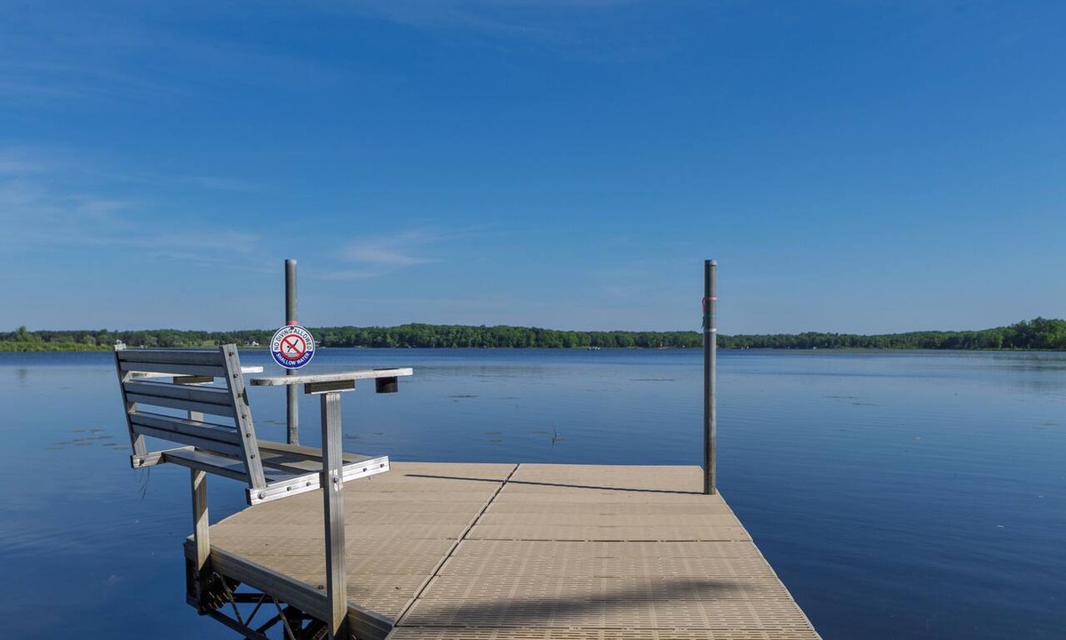 Aitkin House | Accessible | Family Friendly | 5 BR | Ripple Lake