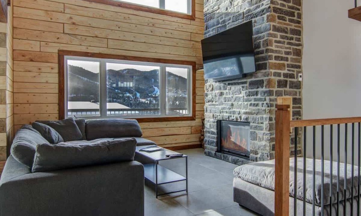 Saint-David-de-Falardeau Ski Chalet | Aigle blanc | Tavata Chalets | Valinouët