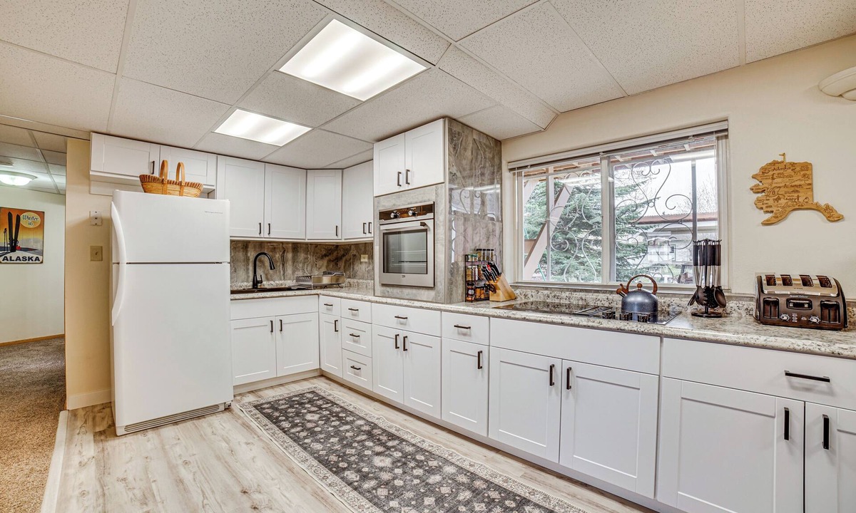 Russian Jack Park Apartment | Anchorage Apt: Home Base for Alaska Adventure!
