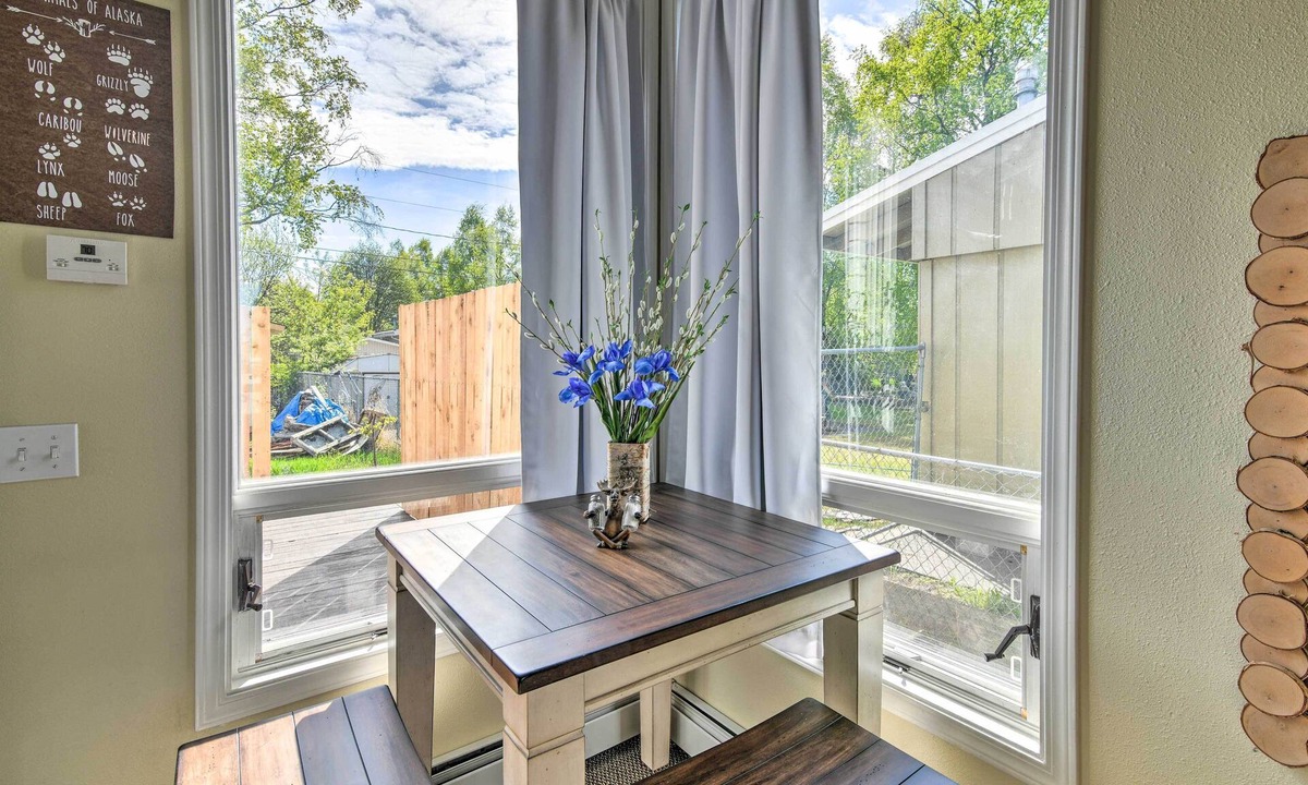Turnagain Villa | Anchorage Villa: Hike, Ski & Explore Alaska!