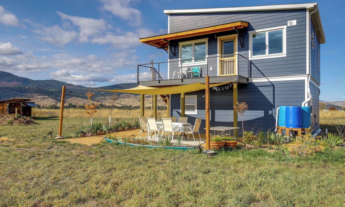 Arlee Apartment | Arlee Studio w/Mountain Views: 29 Mi to Missoula
