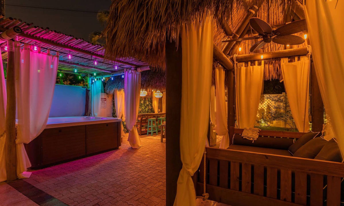 Boynton Beach House | Balinese-Inspired Oasis & Tropical Tranquility