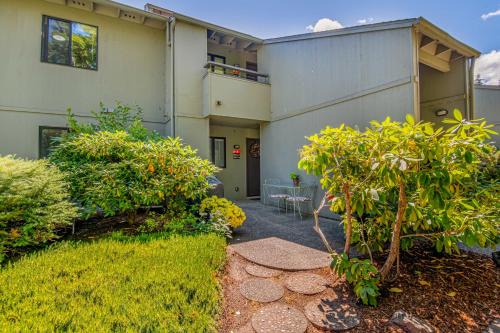 Port Ludlow Apartment | Bay Breeze Oasis