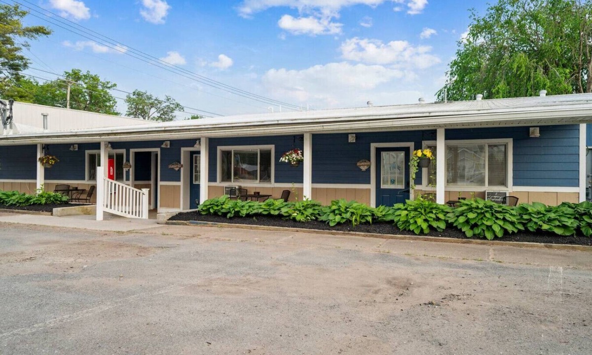 Sylvan Beach Bed & Breakfast | Beach Studio Near Boardwalk | The Beachside Co. #4