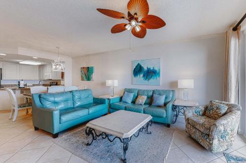 Orange Beach House | Beachfront resort condo with shared pool tennis court free WiFi central AC