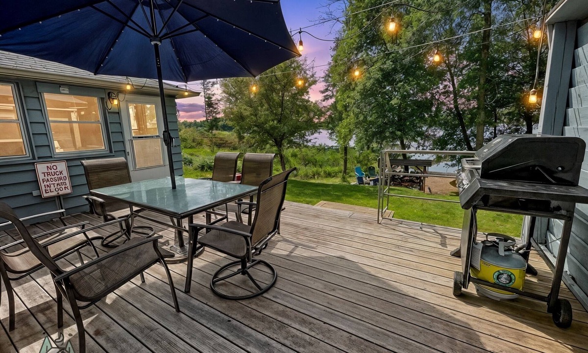Phillips Apartment | Beachside at Long Lake North