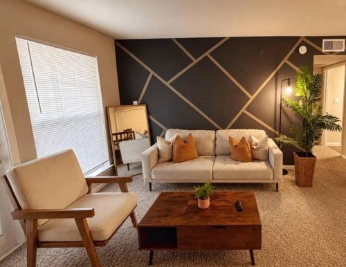Astrodome Apartment | Beige 1Bed 1Bath NRG at 5 min walk Free Parking