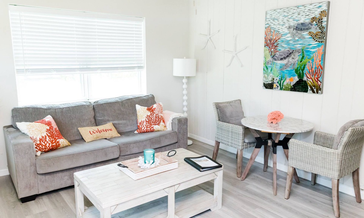 Delray Beach Apartment | Best Location! Beach Block, Steps to Atlantic Ave.