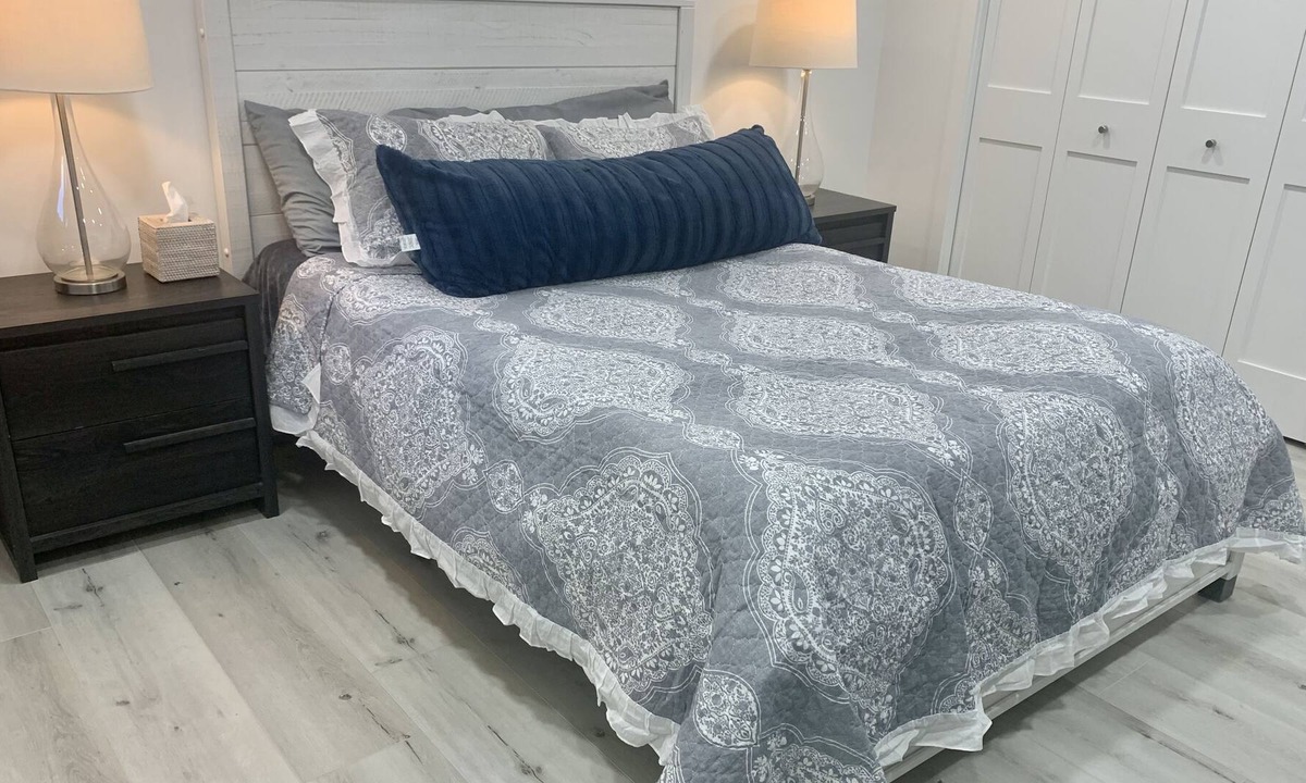 Old Ballard House | Best Location in Charming Downtown Ballard! *Rare Find*