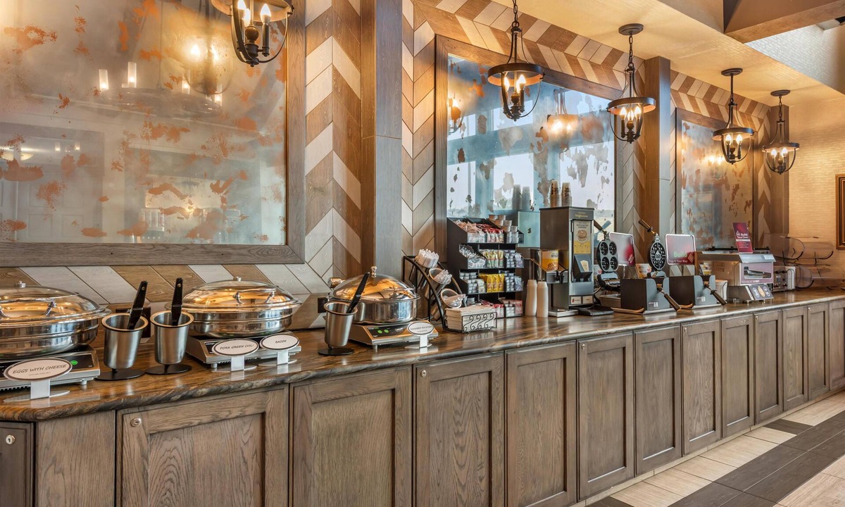 Estes Park Hotel | Best Western Plus Silver Saddle Inn