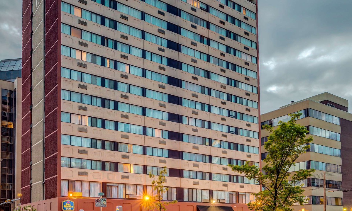 Connaught Hotel | Best Western Plus Suites Downtown Calgary