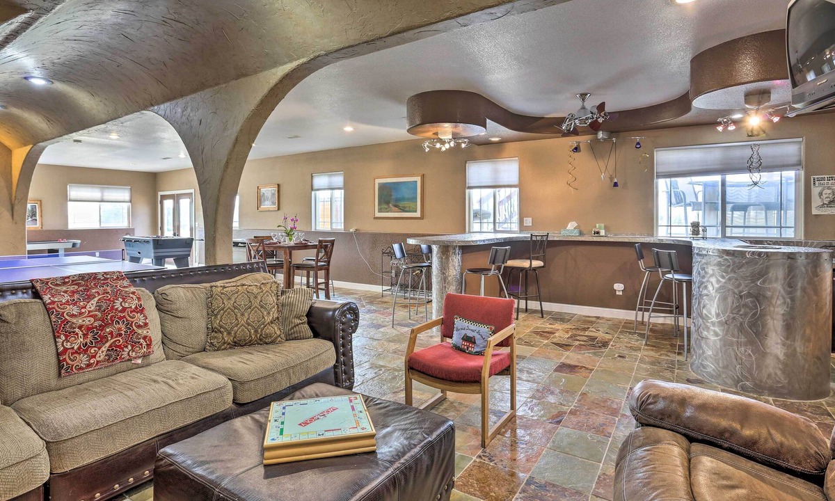 Blackhawk House | Black Hawk Lower-Level Unit with Game Area!