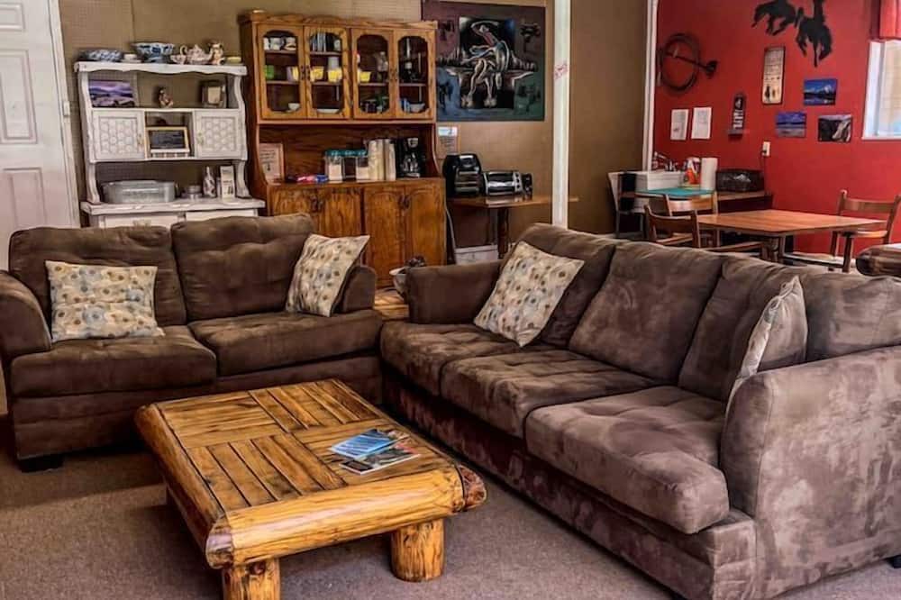 Palisades RV Rental | Boho Bell Tent Glamping in Swan Valley, Idaho near Jackson Hole