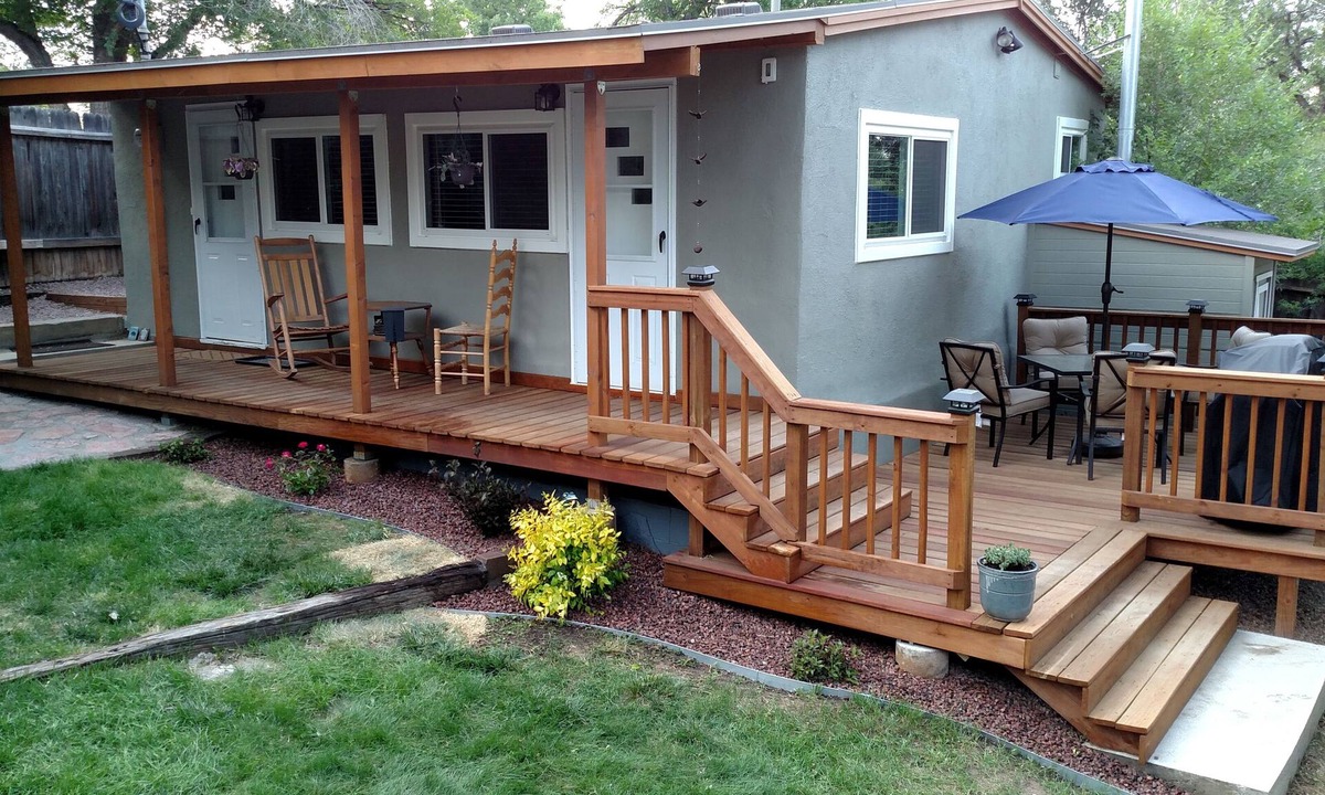 Skyway Cottage | Cabin on the canyon near Broadmoor