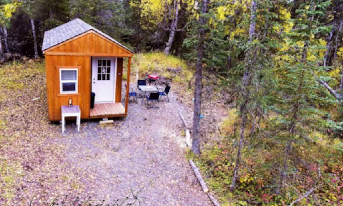 Kasilof Cabin | Caribou Cabin- Charming DRY cabin in Kasilof