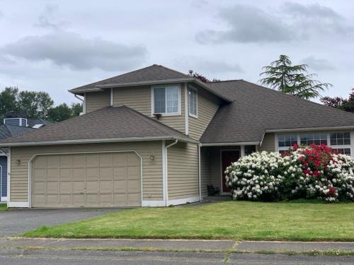 Renton House | Cedar River One Bedroom In A 4 Bedroom House