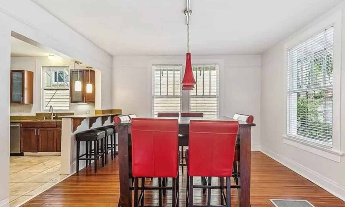 Audubon House | Charming 4-bedroom house with WiFi, AC steps to Universities in New Orleans
