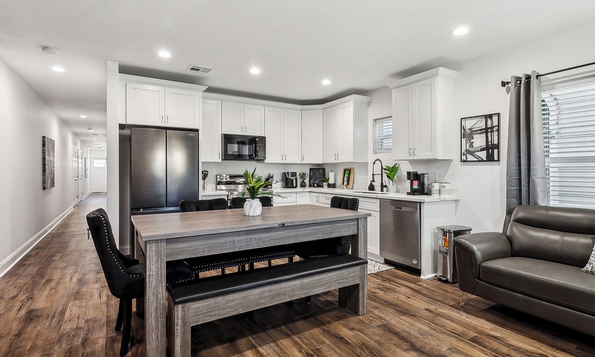 Marlyville - Fontainebleau Apartment | Charming NOLA Oasis