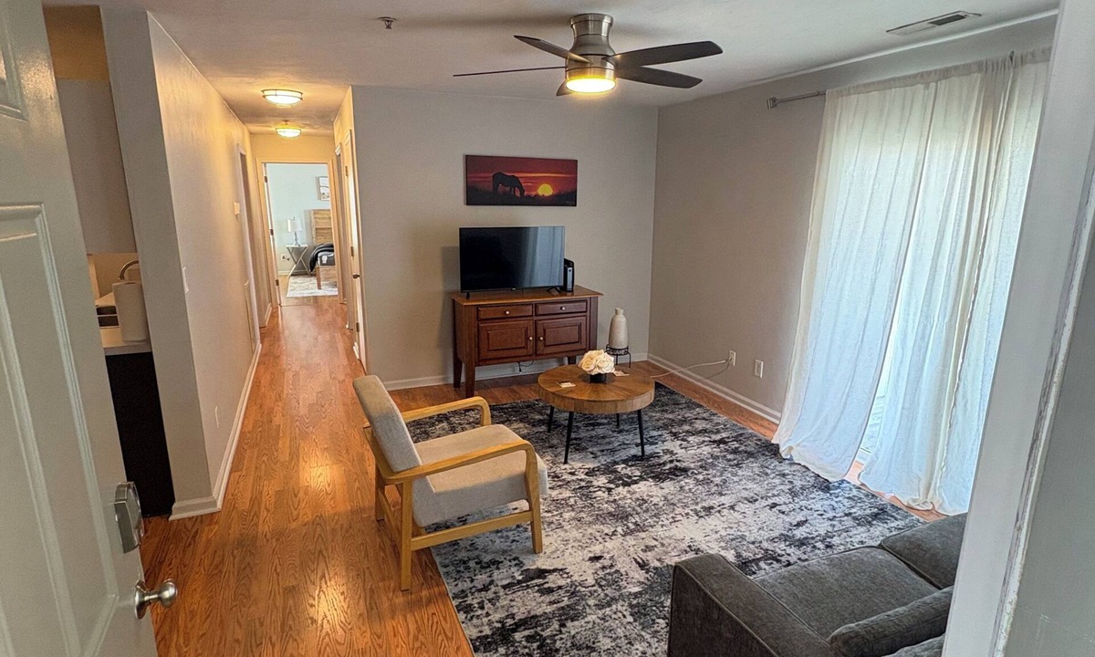Monteray Shores Condo | Corolla GhettOHway Condo