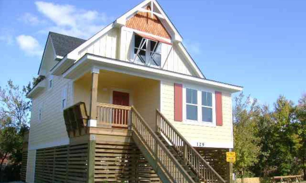 Colington House | Cozy 3br cottage on sound side near beach