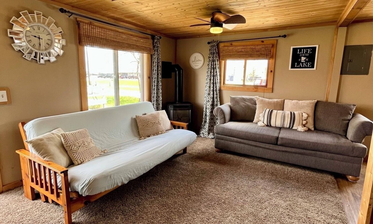 Starbuck Cabin | Cozy Cottage by Lake Minnewaska Beach