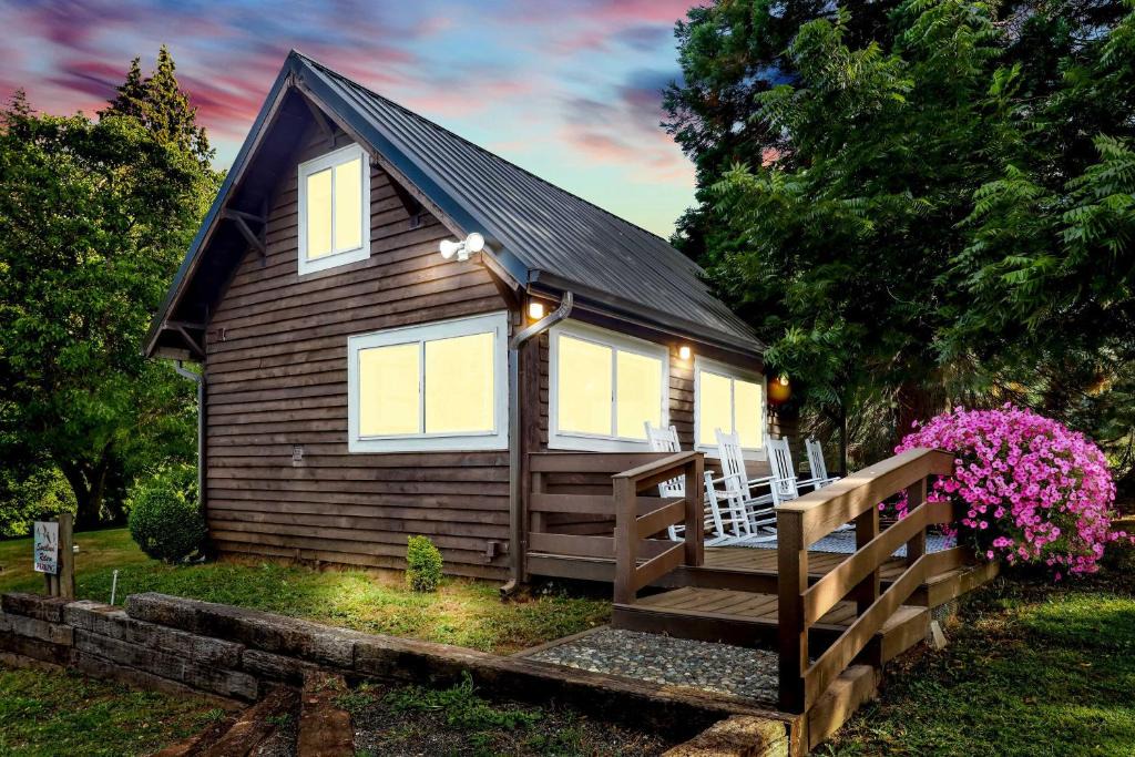 Ferndale Apartment | Cozy Ferndale Studio on 20-Acre Working Farm!