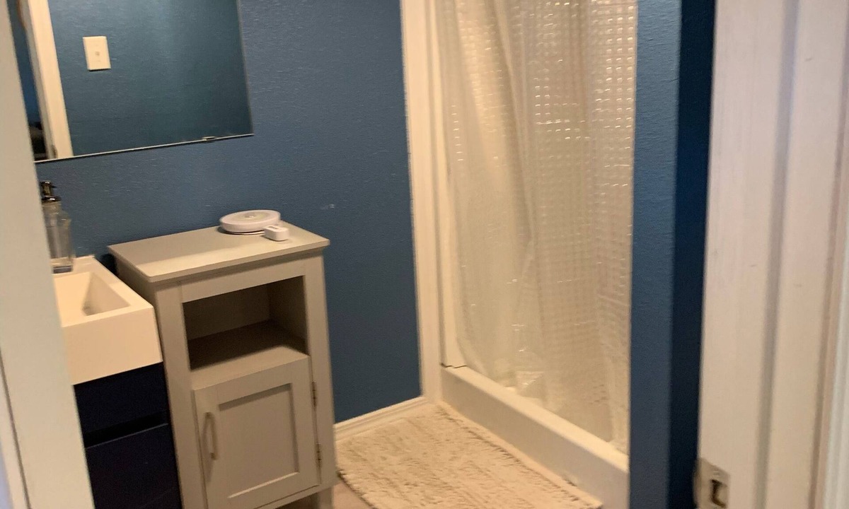 Lufkin Apartment | Cozy studio in charming Lufkin with AC, WiFi
