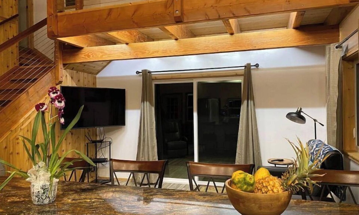 Kukuihaele Cottage | Custom cottage feels bright & airy yet cozy and private in this country setting.