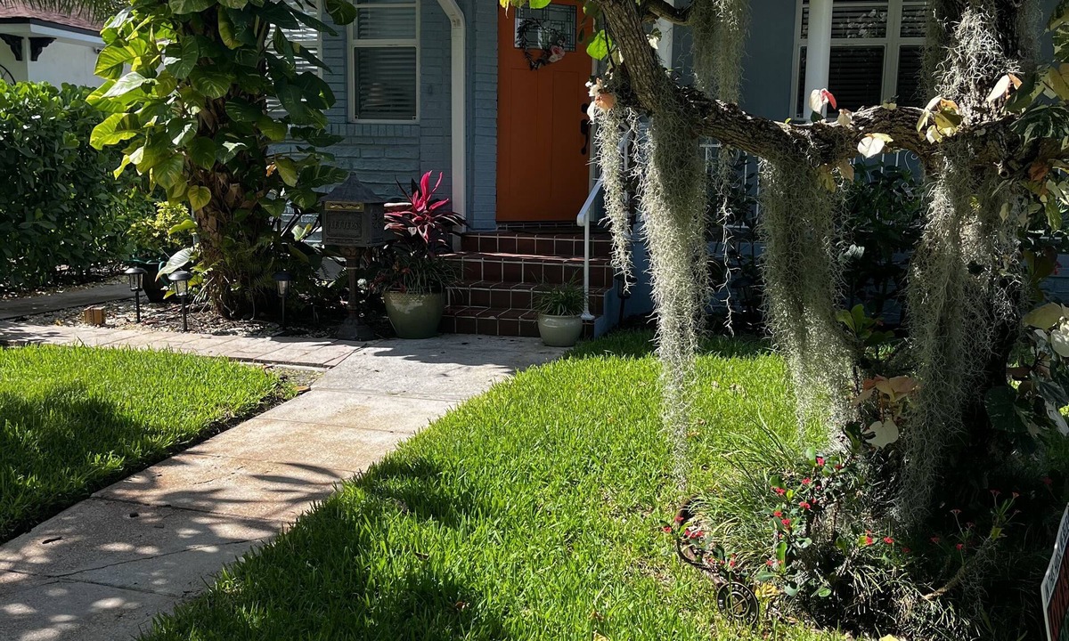 Palm Beach - West Palm Beach House | Cute and charming home in Historic neighborhood
