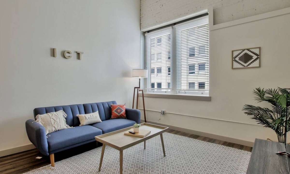 Downtown Wichita Apartment | Downtown Apt close to Ascension Hospital with Starbucks Nearby
