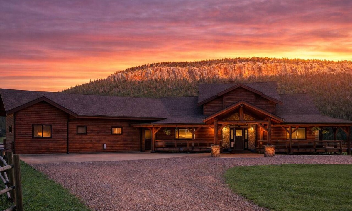 Nemo Villa | Epic Nemo Villa - Legendary Black Hills Group Stay