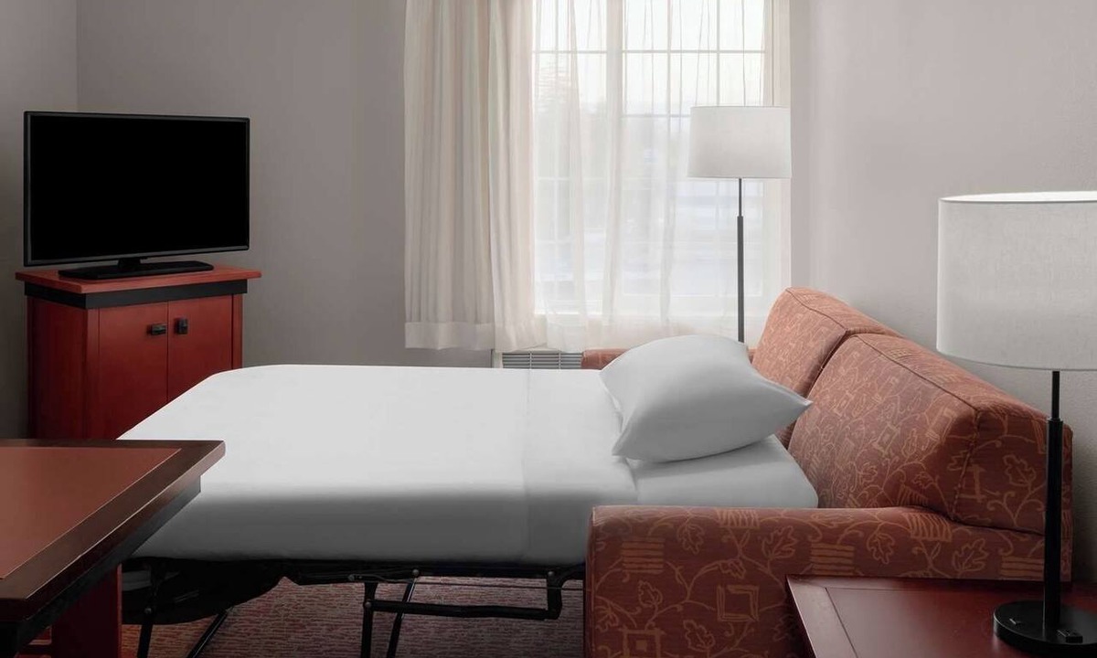 Snail Hotel | Executive 1BR Suite | Sunnyvale Center | Quiet Locale