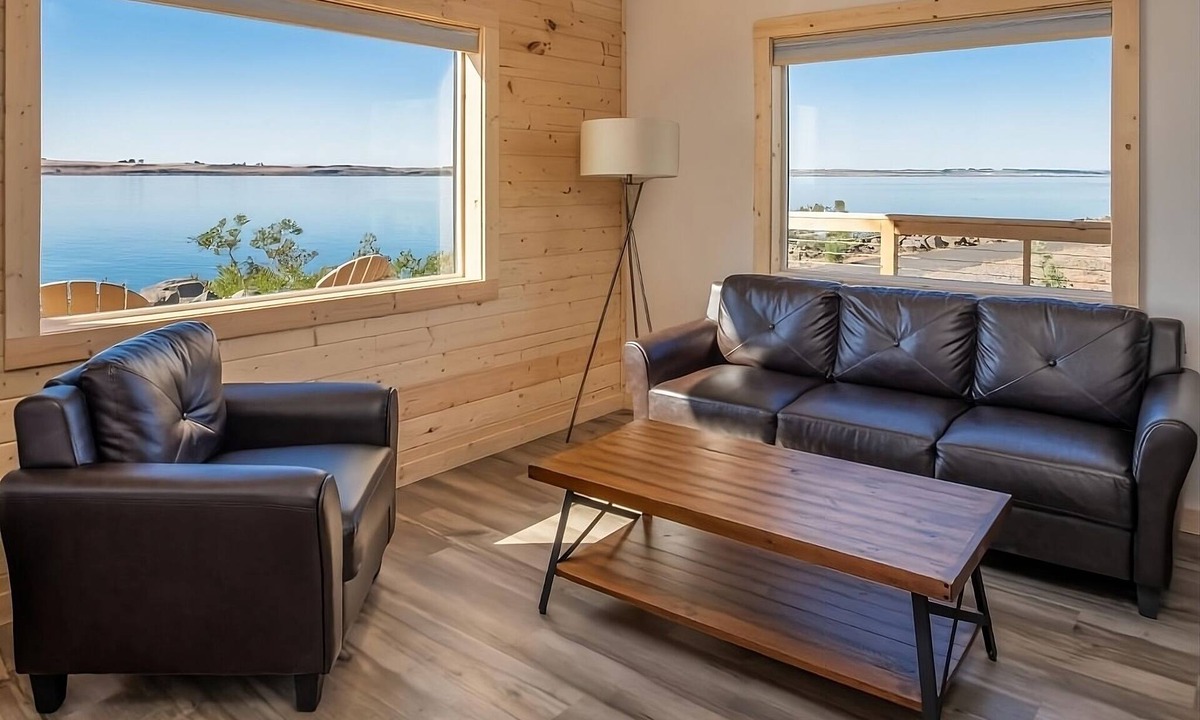 Boardman Cabin | Fantastic Stay on Columbia River! Spacious Cabin w/Free Parking, Breakfast