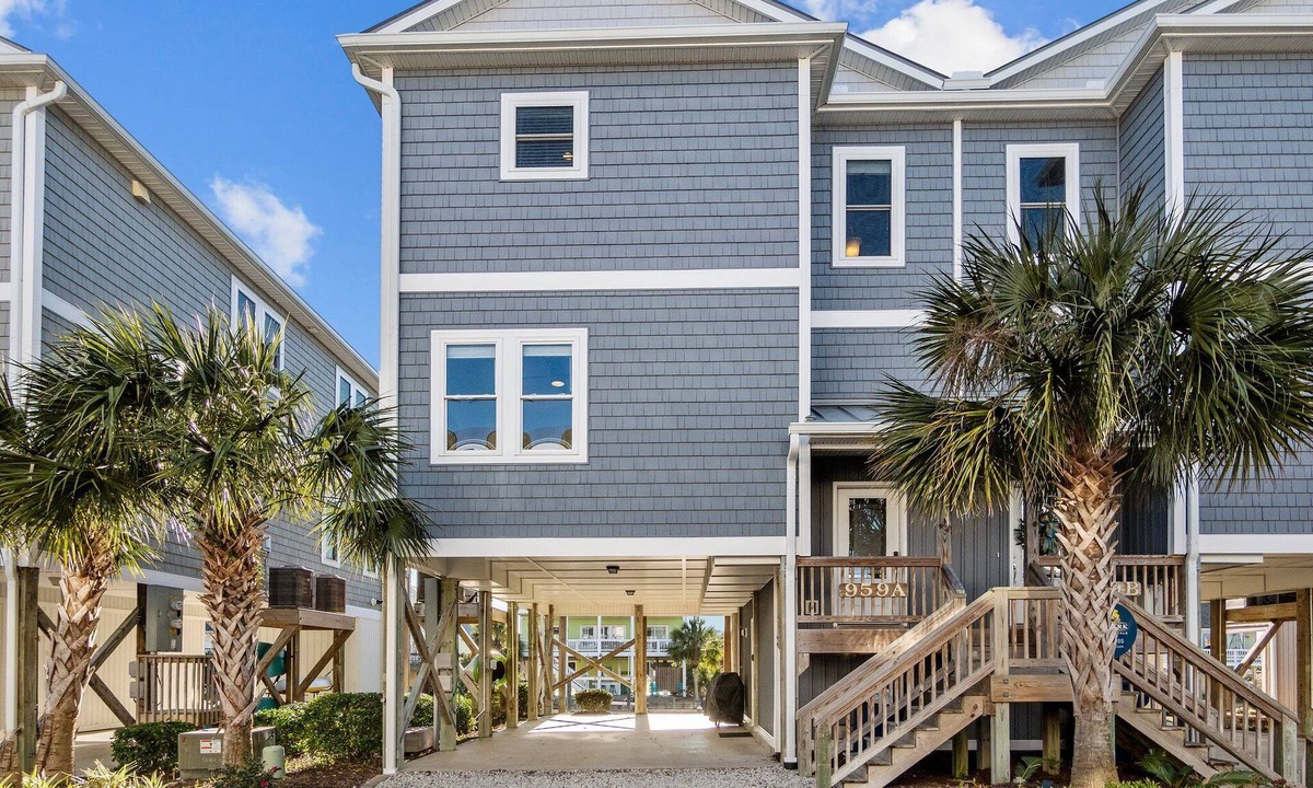 Topsail Beach House | Fiddler on the Reef #168 - Soundfront, Pool, Dock, Boat Ramp, Dog Friendly!