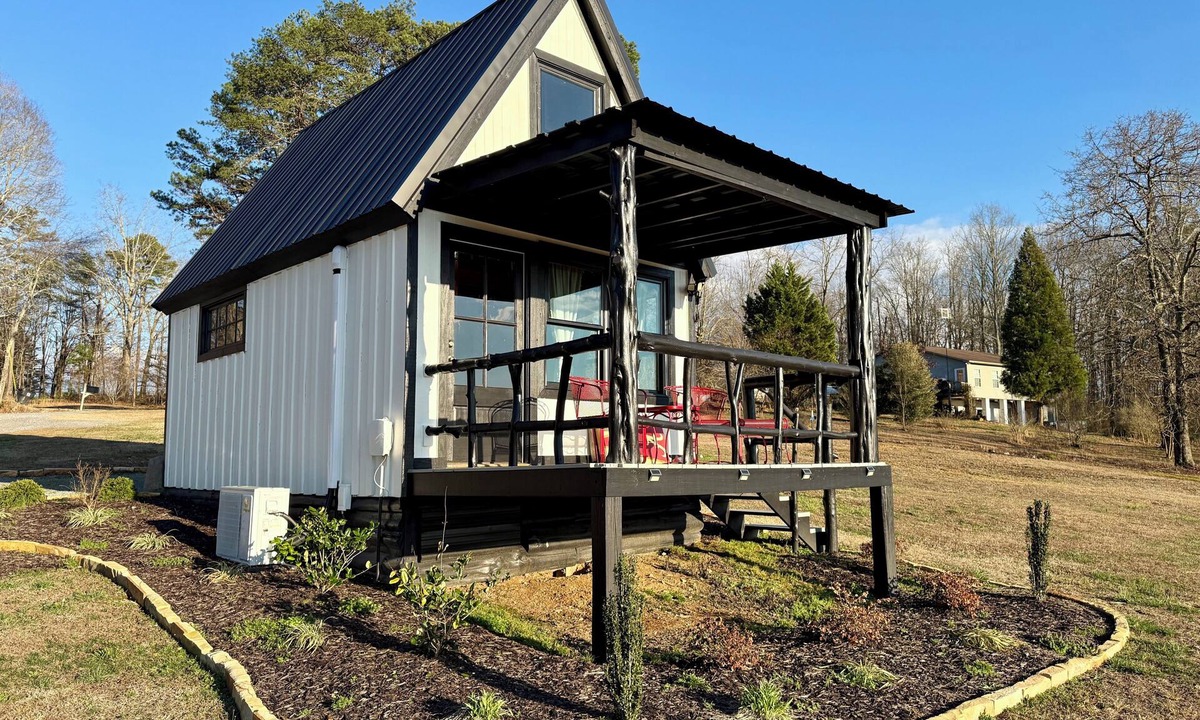 Fort Payne Cabin | Finding Grace