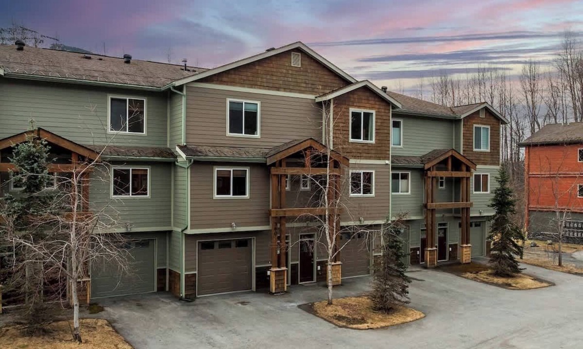 Alyeska House | Girdwood Mountain Basecamp-Sleeps 7-Near Alyeska