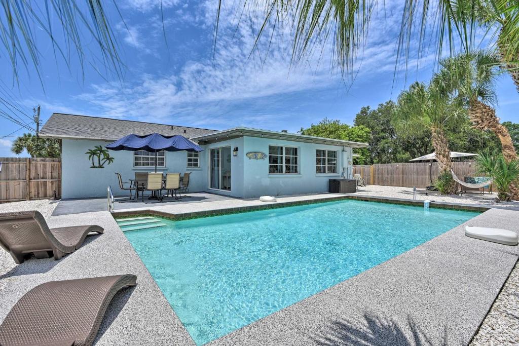 South Venice House | Gone Coastal! Beaches! Private Heated Pool!