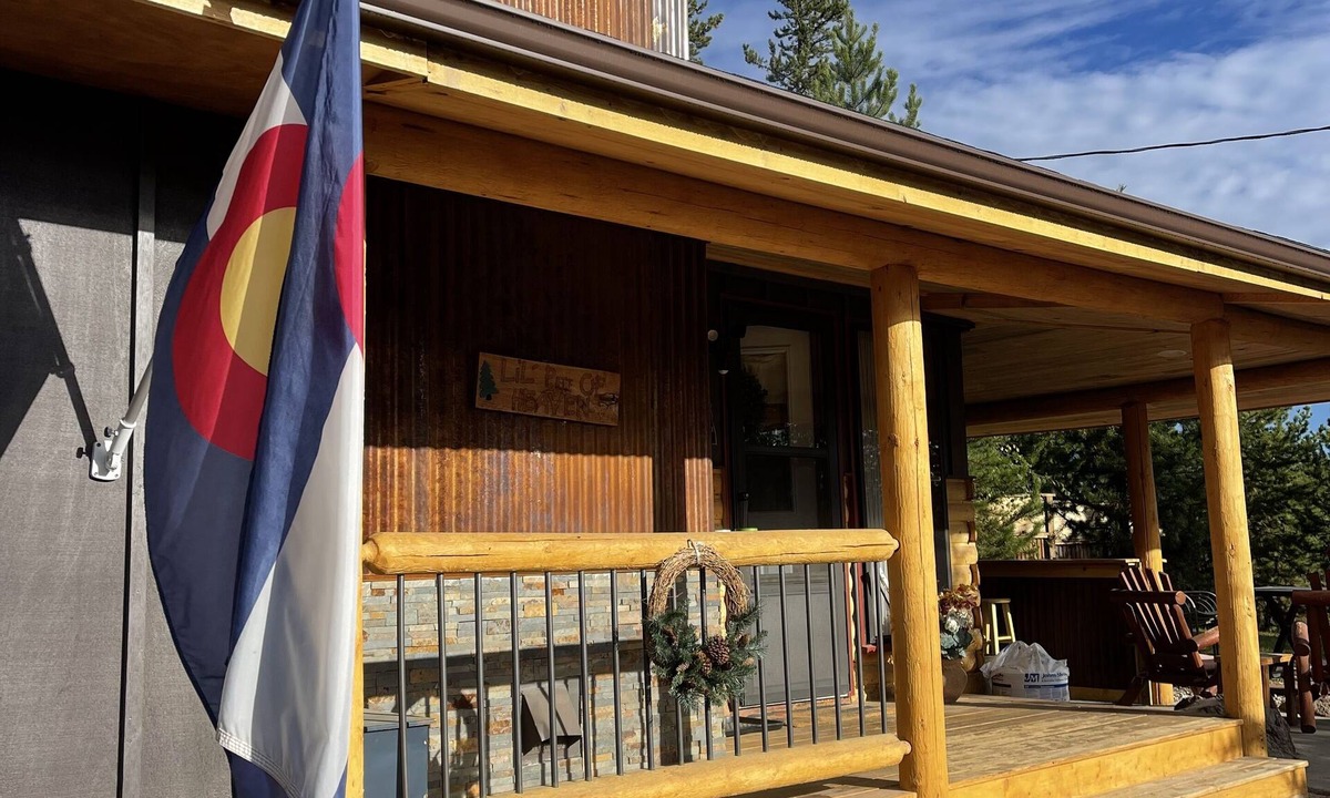 Grand Lake Cabin | Grand Adventure Basecamp,Colorado Riverfront, Beautiful Rocky Mtn Views!