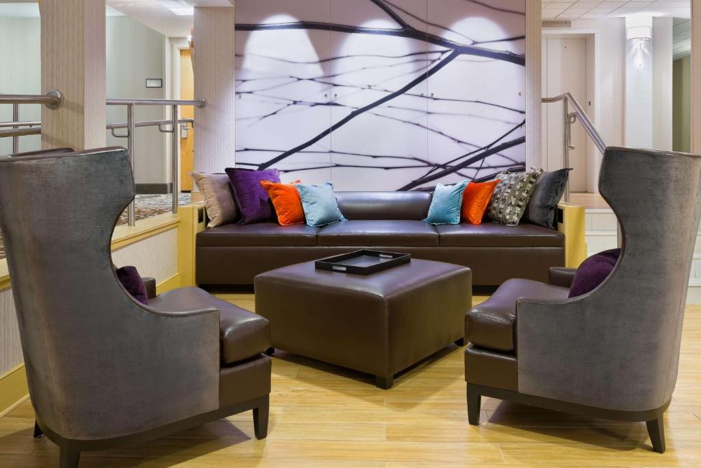Danbury Hotel | Hampton Inn Danbury