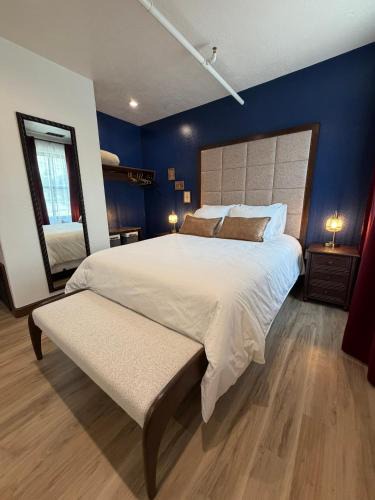 Green River Hotel | Historic Tomahawk