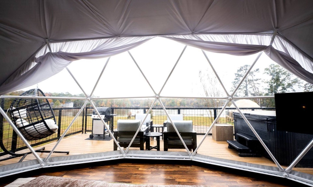 Coosa Cabin | Incredible Dome for a Romantic Getaway in Cedar Bluff, Alabama
