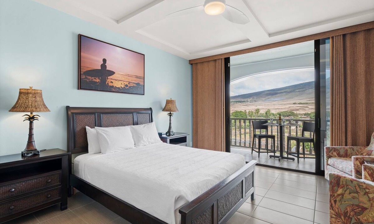 Historic Lahaina Front Street Condo | Lahaina Shores 612 – Relaxing Oceanfront Retreat