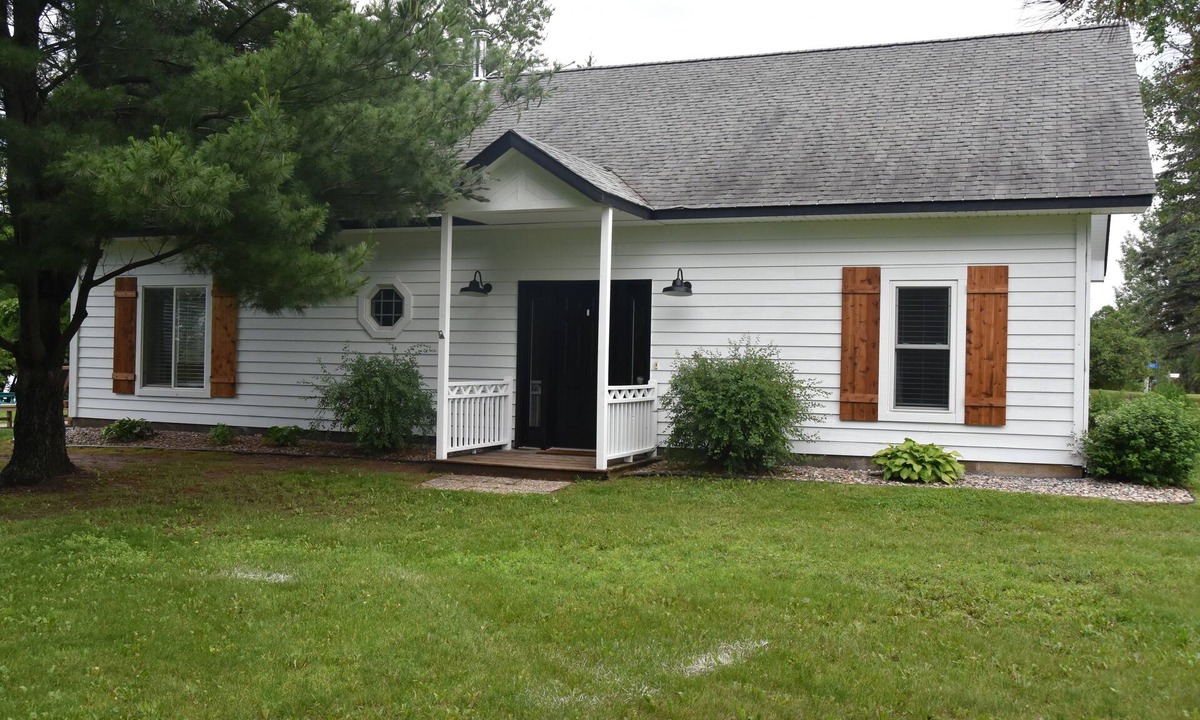 Parkers Prairie House | Lakeside Retreat on Lake Irene – Relax, Recharge & Reconnect