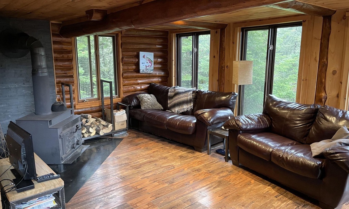 Saint-Michel-des-Saints Cabin | Log cabin in forest in Saint-michel-des-saints