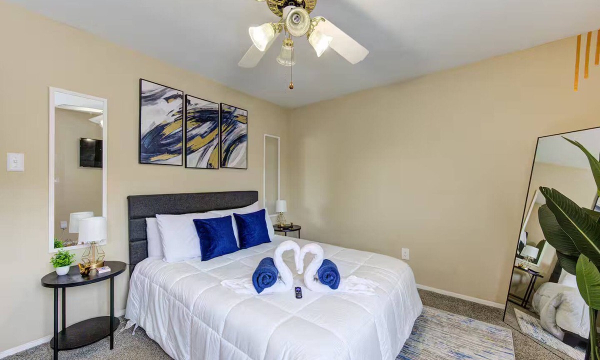 Astrodome Apartment | Longterm-Work-Medical-Fast-Wifi-Free Parking