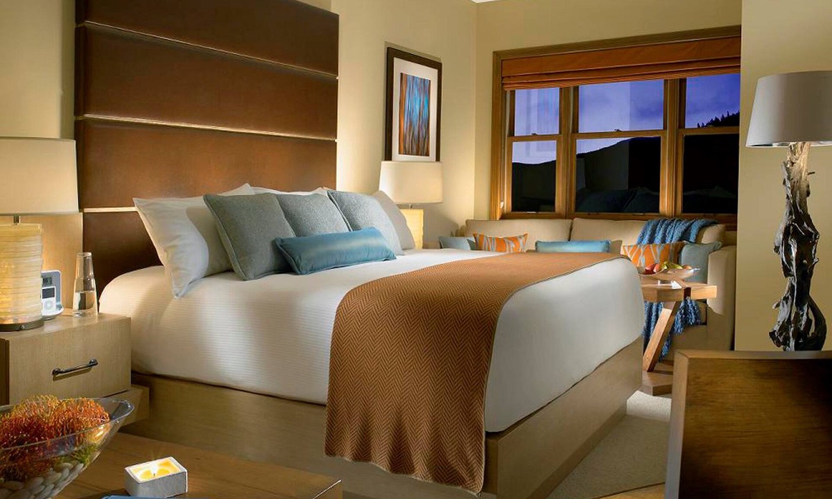 Beaver Creek Cabin | Luxurious Lodge Room | Slopeside Access