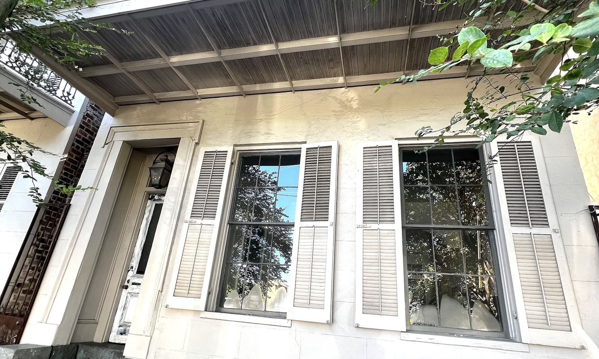 Lower Garden District Bed & Breakfast | Magazine Street Retreat